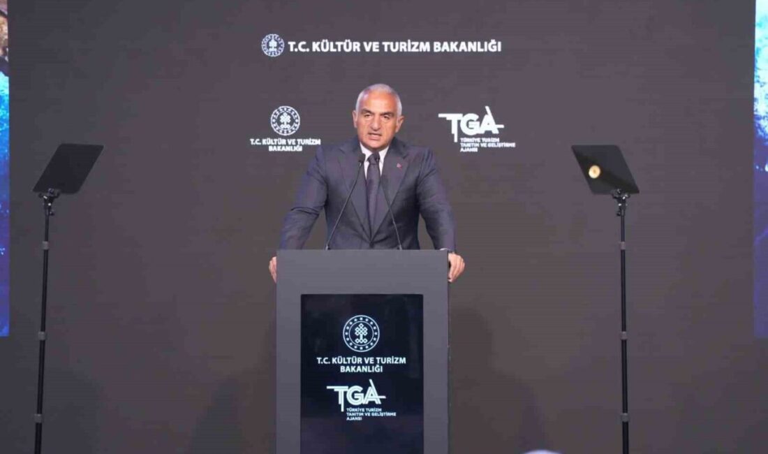 Kültür ve Turizm Bakanı Mehmet Nuri Ersoy, “Turizm gelirlerinde hem