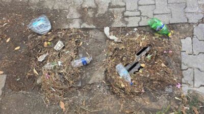 Balıkesir’in Bandırma ilçesinde etkili olan sağanak yağışın ardından bazı cadde