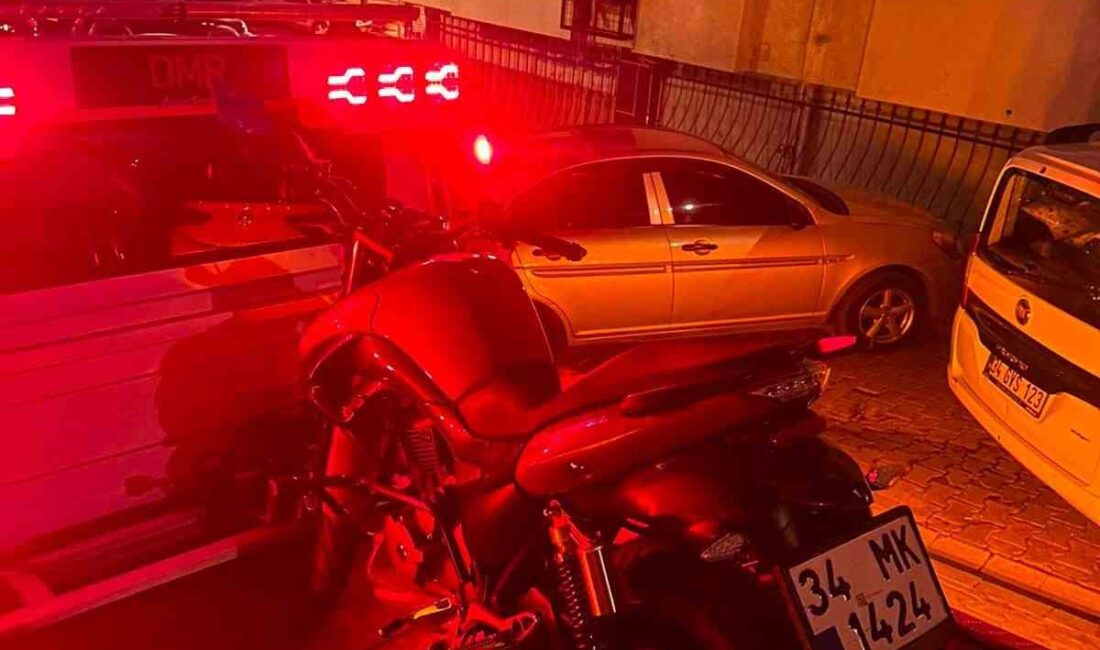 İstanbul’un Başakşehir ilçesinde yaklaşık 150 bin lira değerindeki motosikletle akrobatik