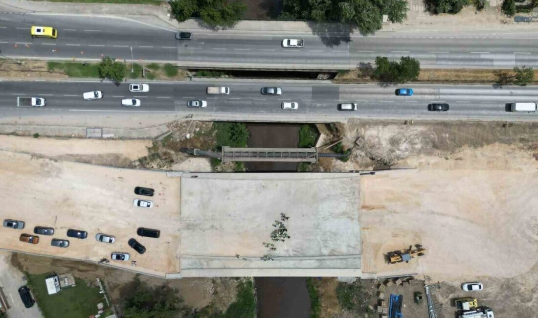 Başkan Vekili Biba, Mudanya yolunda ulaşımı rahatlatacak projeleri inceledi Bursa Büyükşehir Belediyesi Başkan Vekili Şahin Biba, ‘Geçit Köprüsü ve