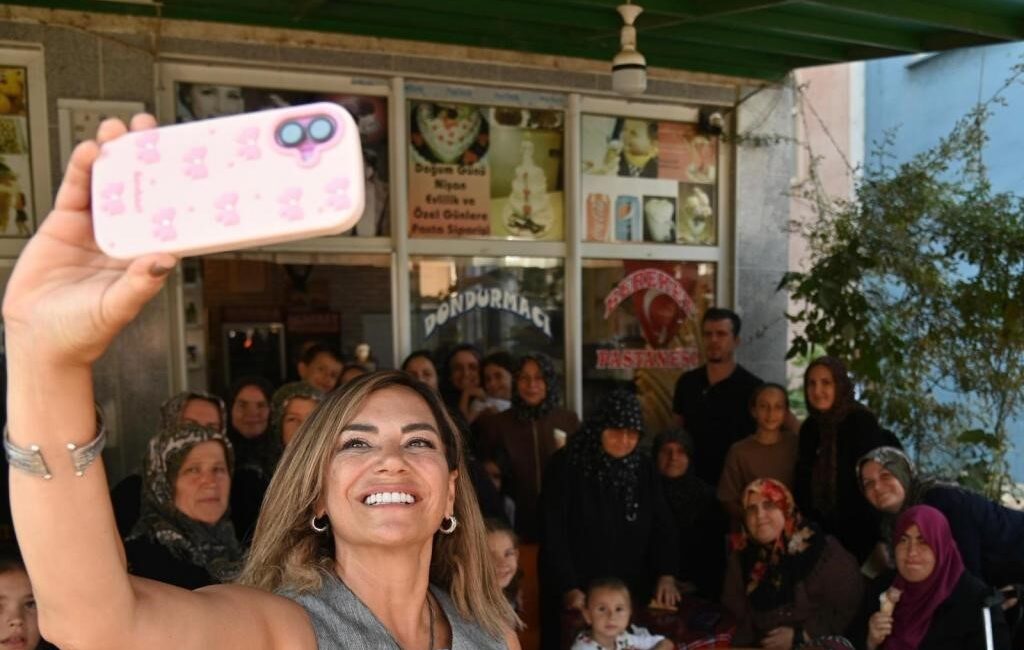 Başkan Yüceer, Malkara’da saha incelemelerinde bulundu Tekirdağ Büyükşehir Belediye Başkanı Dr. Candan Yüceer, Malkara ilçesinde muhtarlar,