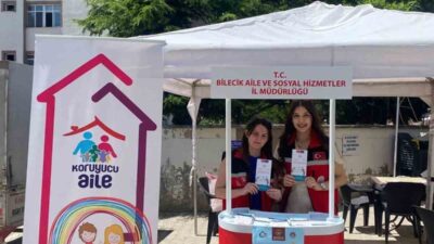Bilecik’in Gölpazarı ilçesinde koruyucu aile tanıtım standı açıldı. Bilecik Aile