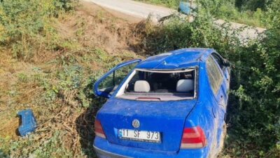 Bilecik’te kontrolden çıkan otomobilin takla atması sonucu meydana gelen trafik