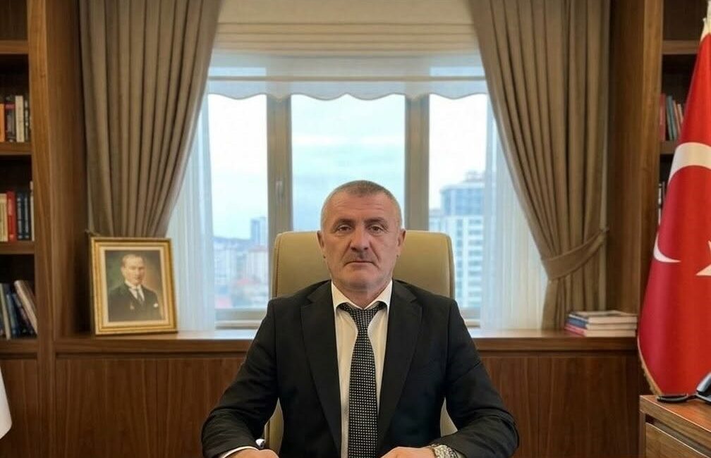 Çınarcık Şoförler Odası’ndan ilçe girişine döner kavşak çağrısı Çınarcık Şoförler ve Otomobilciler Odası, ilçe girişinde yaşanan trafik yoğunluğu
