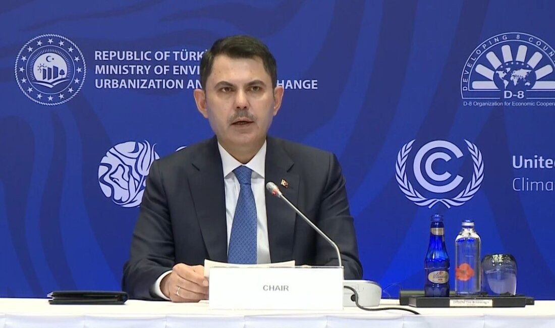 COP31 Başkanı Kurum, İstanbul’da D-8 Ülkeleri COP 31 toplantısına başkanlık etti İstanbul’da D-8 Ülkeleri COP31 Toplantısı’nda konuşan COP31 Başkanı ve Çevre,