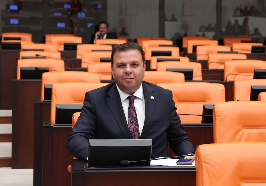 Bağımsız Edirne Milletvekili Ediz Ün, gümrük kaçakçılığı soruşturması nedeniyle 2024