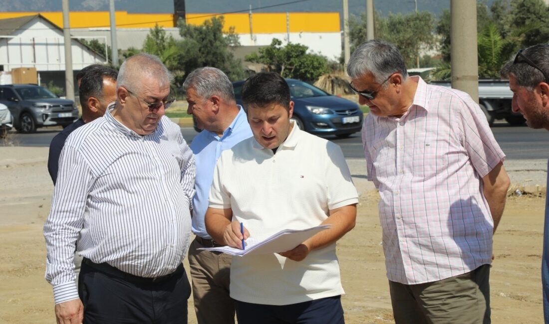 Edremit’te trafiği rahatlatacak yan yol çalışması Edremit Belediyesi, ilçenin en yoğun ulaşım akslarından biri olan E-87