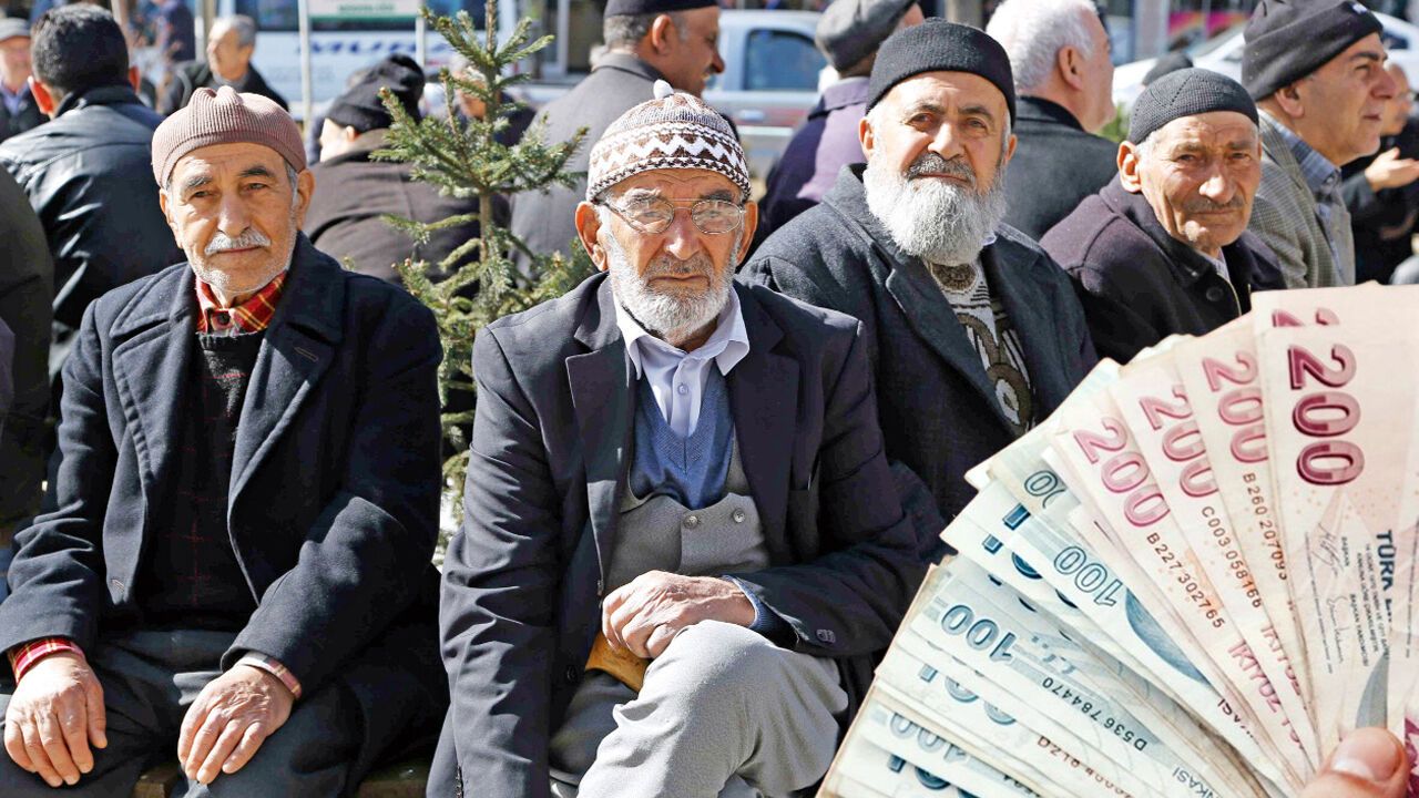 TÜİK'in haziran ayı enflasyon verilerinin açıklanmasıyla milyonlarca memur, emekli ve