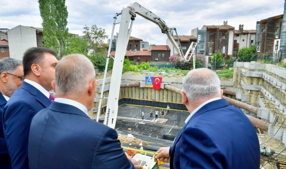 Fatih’te Neslişah Sultan İlkokulu’nun temeli atıldı İstanbul Fatih’te yaklaşık 900 öğrenciye hizmet vermesi planlanan Neslişah Sultan