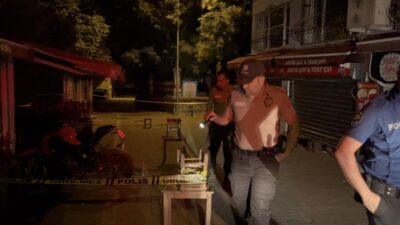 Bursa’nın Osmangazi ilçesinde gece saatlerinde silah sesleri mahalleyi ayağa kaldırdı.