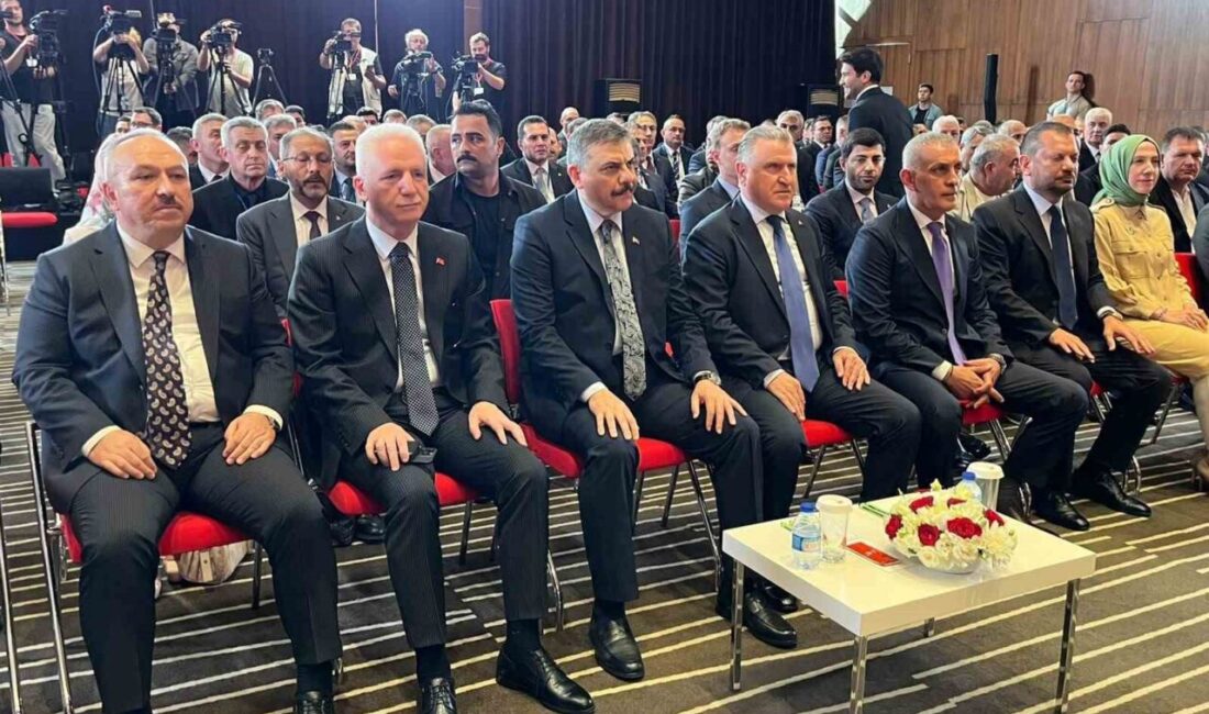İçişleri Bakanı Çiftçi: “Sporda huzur, Türkiye’nin huzuru demektir” İçişleri Bakanı Mustafa Çiftçi, “Sporda huzur, Türkiye’nin huzuru demektir. Huzuru