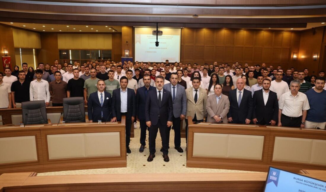 Bursa Büyükşehir Belediyesi, itfaiye teşkilatına 147 yeni itfaiye eri kazandırdı.