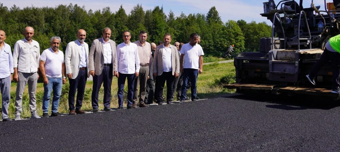İznik-Gölcük bağlantı yolu Hacıosman mevkiinde, Bursa Büyükşehir Belediyesi tarafından sıcak