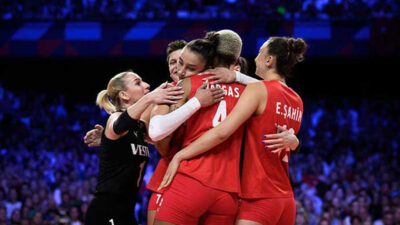 A Milli Kadın Voleybol takımımız VNL çeyrek final maçında Kanada’yı