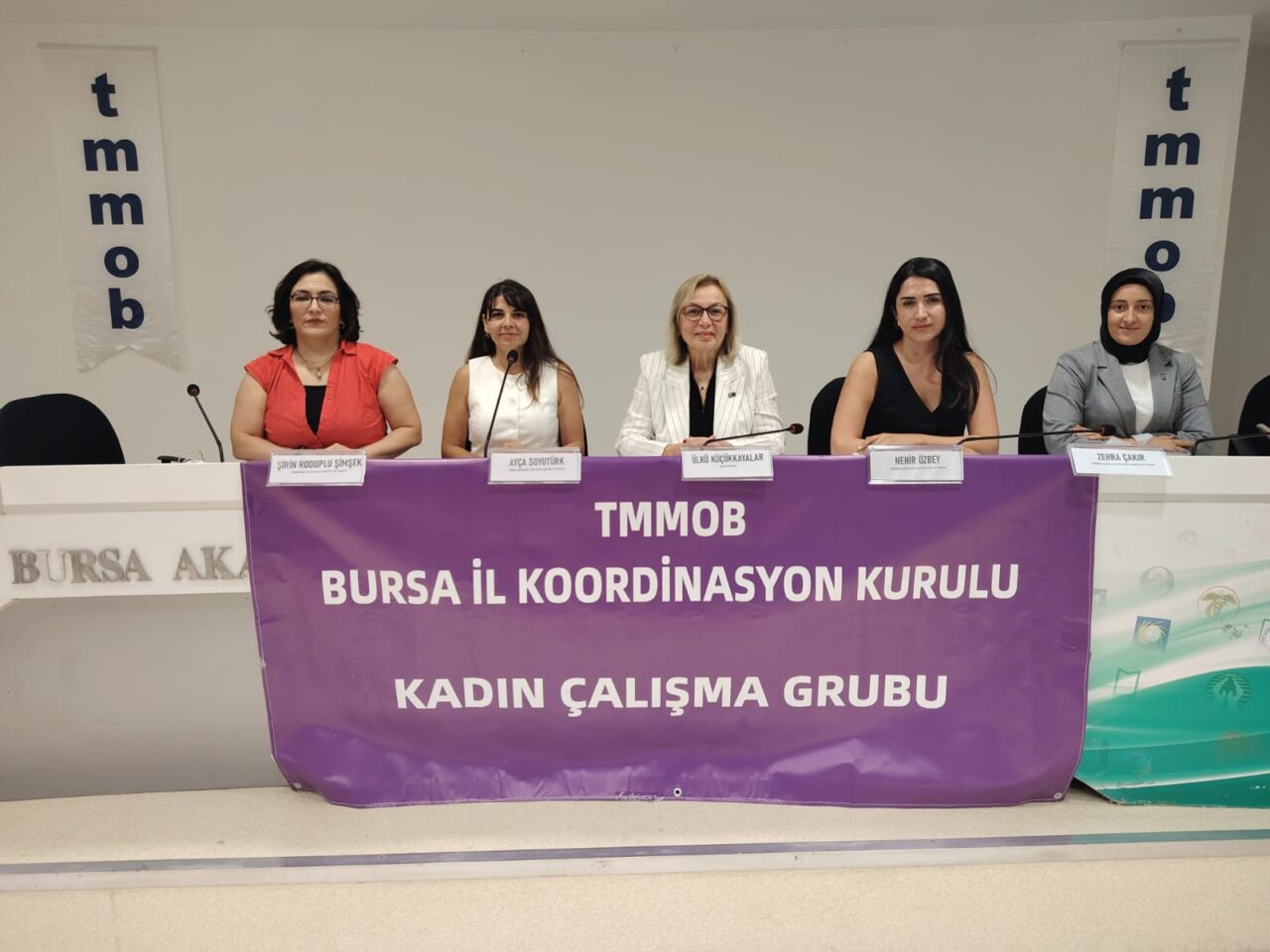 TMMOB'un Kadın Başkanları paneli, BAOB Ortak Salonda gerçekleşti.