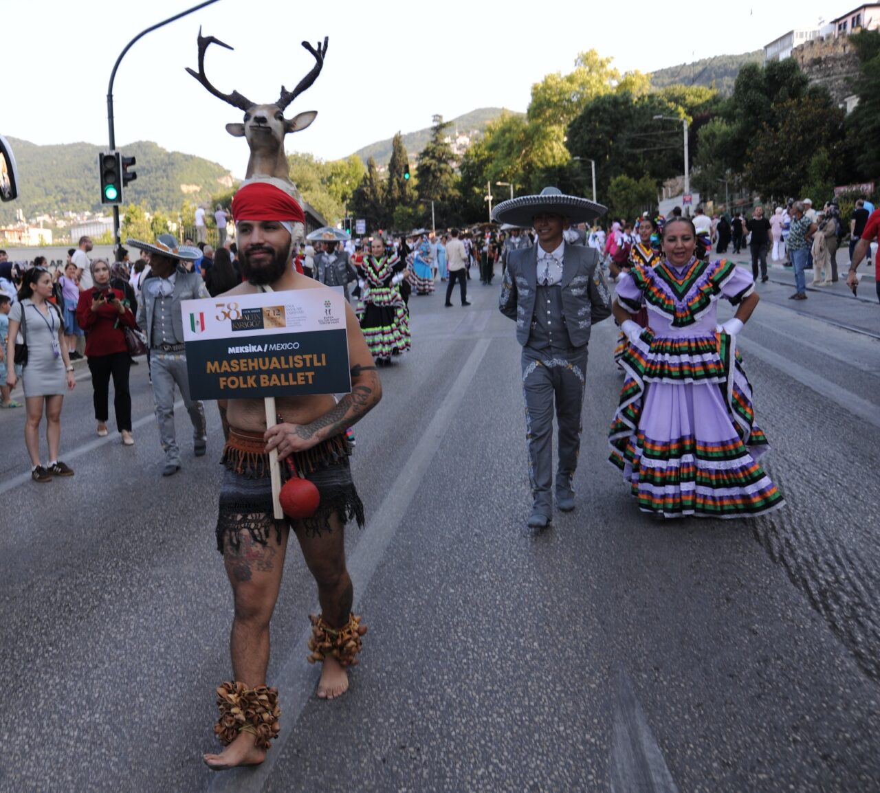 Dünya Bursa'da aynı sahnede buluştu 3 Bülten Medya -