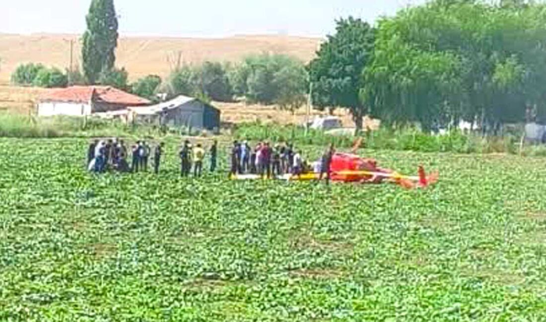 Ankara’da TUSAŞ’a Ait Eğitim Helikopteri Düştü Ankara'nın Sincan ilçesinde TUSAŞ'a ait R-44 tipi eğitim helikopteri düştü.
