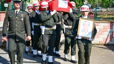 Kırklareli’nin Babaeski ilçesinde hayatını kaybeden Kıbrıs Gazisi Mustafa Kır, düzenlenen