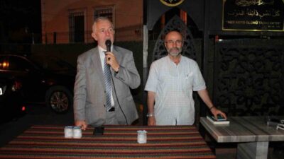Körfez’de düzenlenen Vefa Geceleri programına katılan Kocaeli İl Müftüsü Mehmet