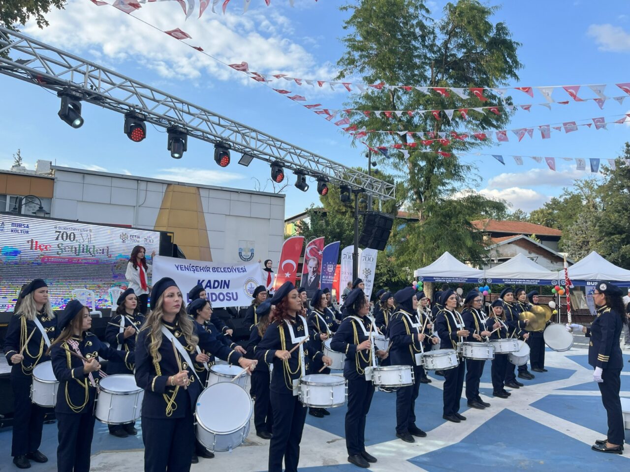 Bursa Büyükşehir Belediyesi’nin Bursa’nın Fethi’nin 700. Yılı kapsamında düzenlediği ilçe