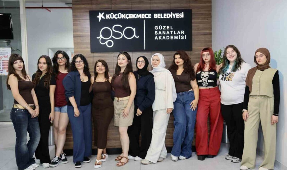 Küçükçekmece Belediyesi bünyesinde hizmet veren sanat ve eğitim akademileri, genç