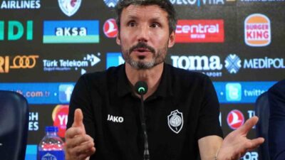 Belçika Kraliyet Futbol Federasyonu, Teknik Direktör Mark van Bommel ile