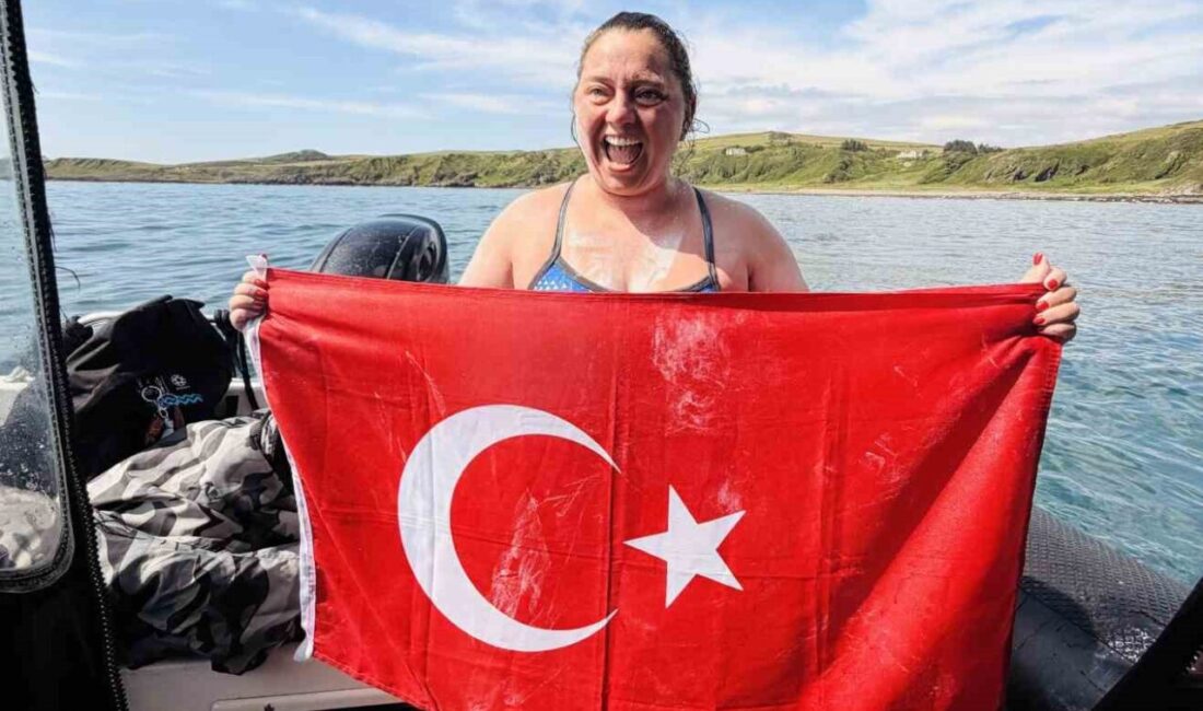 Melisa Uluarslan, Kuzey Kanalı’nı geçen 3. Türk kadın sporcu oldu Türk ultramaraton yüzücüsü Melisa Uluarslan, açık su yüzücülüğünün en zorlu