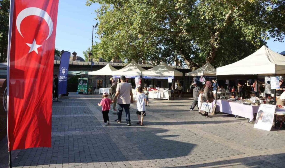 “Meydan Kadınların” pazarına büyük ilgi Bursa Büyükşehir Belediyesi’nin kadınların ekonomik ve sosyal hayata katılımını güçlendirmek