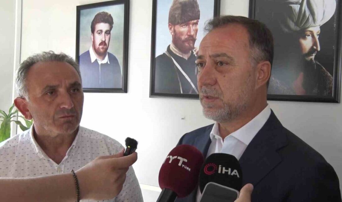 İstanbul Büyükşehir Belediyesi’nin (İBB) Beykoz’daki Ufuk Taksi Durağı’na yönelik yıkım