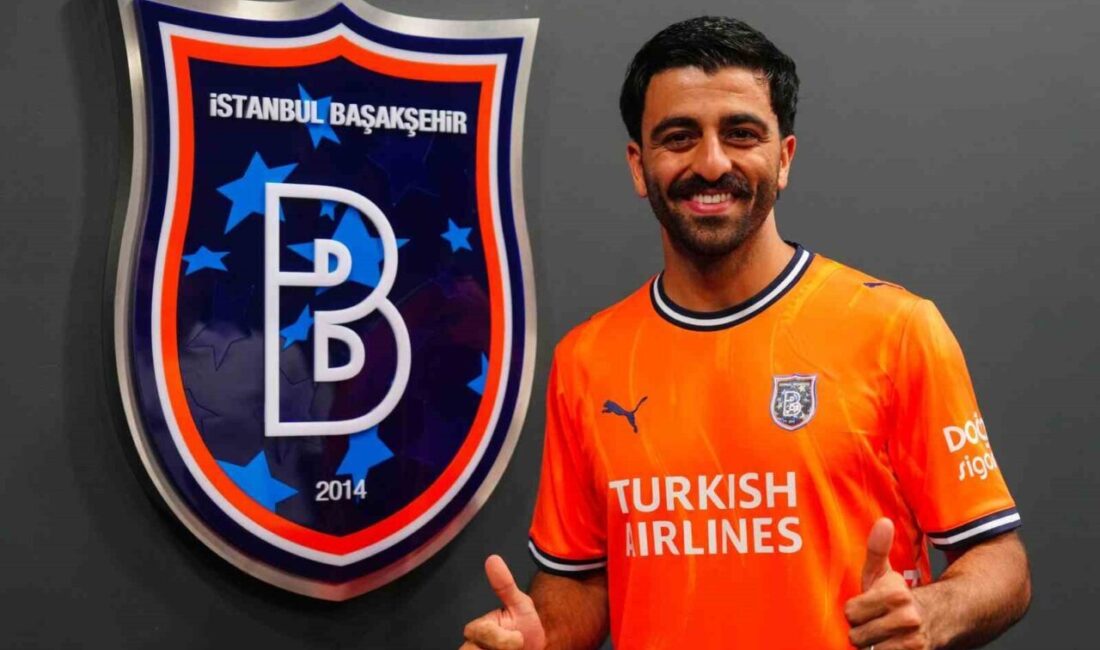 RAMS Başakşehir, Umut Bozok’u transfer etti RAMS Başakşehir, geçtiğimiz sezon Eyüpspor’da forma giyen 29 yaşındaki forvet