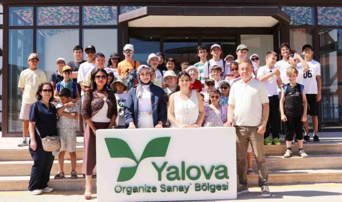 Robotik kodlama öğrencilerinden Yalova OSB’ye teknik gezi Yalova Makine İhtisas Organize Sanayi Bölgesi (OSB), yaz tatilinde Tekno