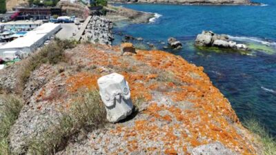 Sarıyer Rumeli Feneri’nde bulunan ve Sultanahmet’teki Dikilitaş’tan (Theodosius Dikilitaşı) daha