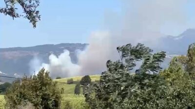 Balıkesir’in Susurluk ilçesinde kaplıca mevkiinde çıkan yangına karadan ve havadan