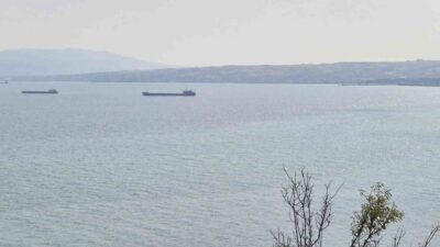 Tekirdağ Valiliği, olumsuz hava ve deniz şartları nedeniyle Saray ilçesinde