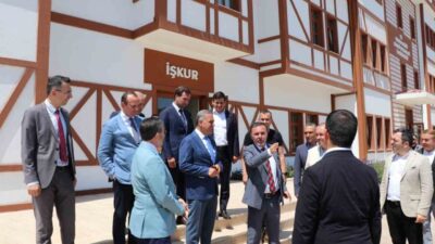 Yalova ValisiAhmet Hamdi Usta, Yalova Makine İhtisas OSB’yi ziyaret ederek