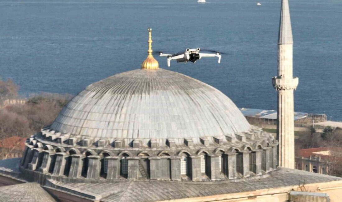 Yapay zeka destekli dronlar ilk kez SHGM mevzuatına girdi Sivil Havacılık Genel Müdürlüğü’nün (SHGM) hazırladığı yeni “İnsansız Hava Aracı