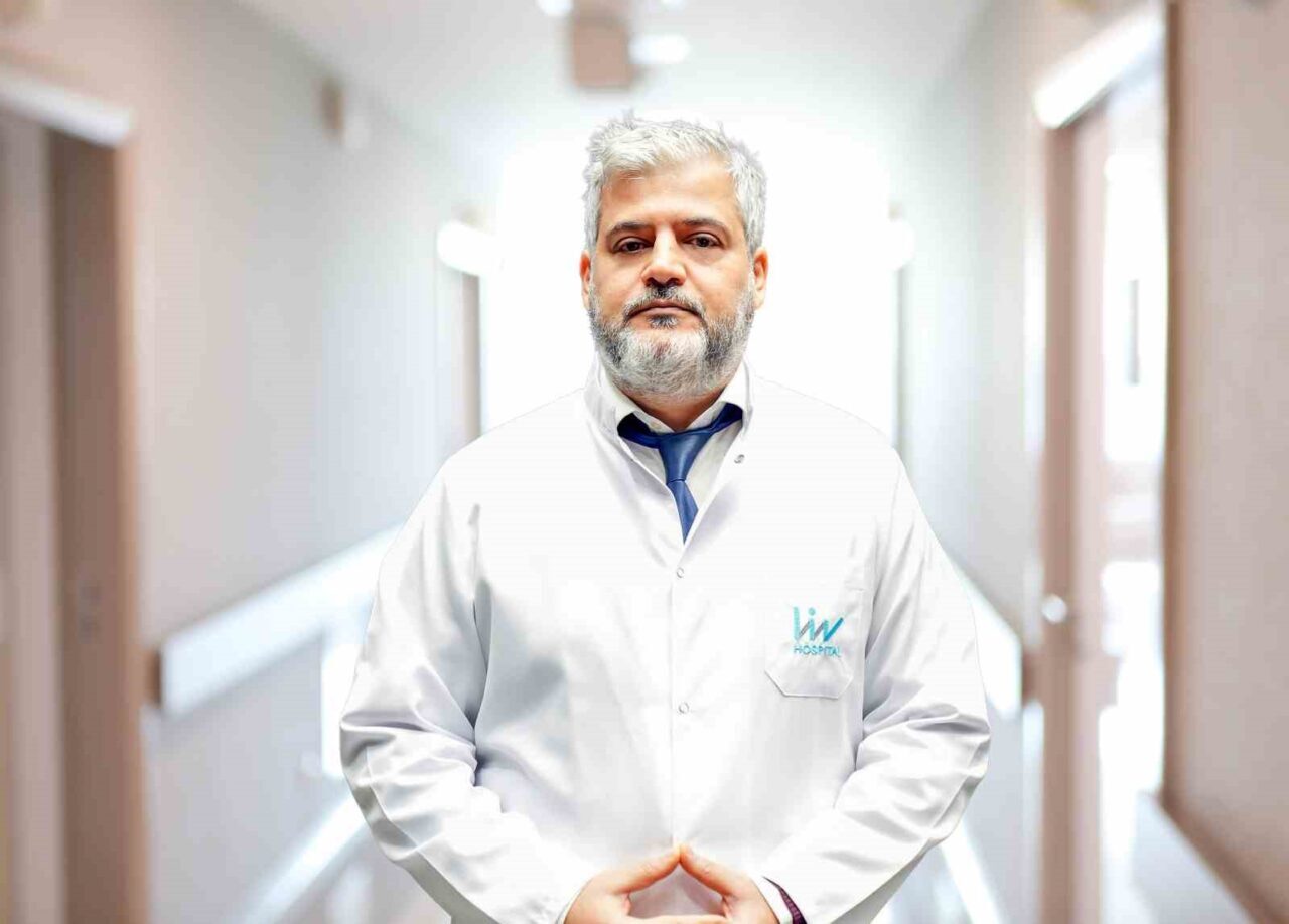 “Yaz sıcakları varis şikayetlerini artırıyor” Yaz aylarında artan hava sıcaklıklarının varis şikayetlerini belirgin şekilde artırdığını