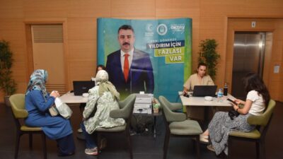 Yıldırım Belediyesi, YKS tercih döneminde üniversite adaylarına ücretsiz tercih danışmanlığı