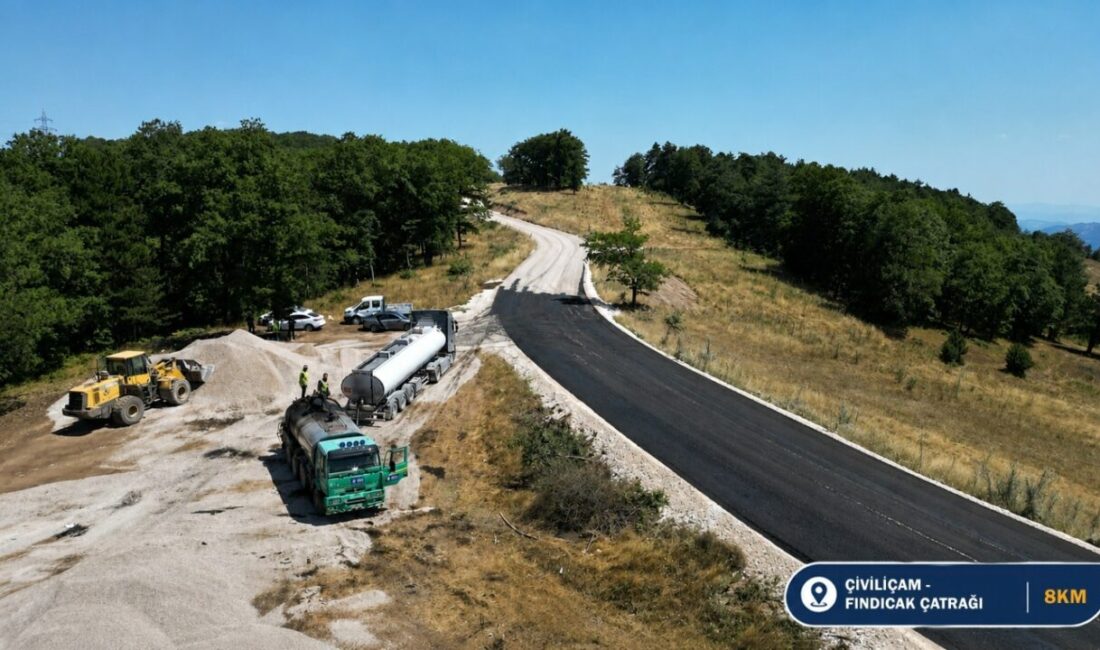 Kırsalda 45 Kilometrelik Yol Hamlesi Bursa Büyükşehir Belediyesi, Mustafakemalpaşa ve Orhaneli'ndeki 11 kırsal mahallede toplam