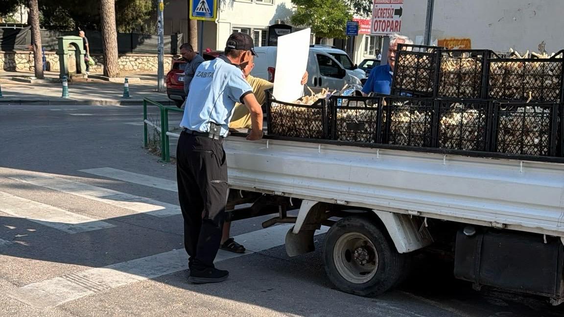 Orhangazi zabıtası sahada! 3 Bülten Medya -