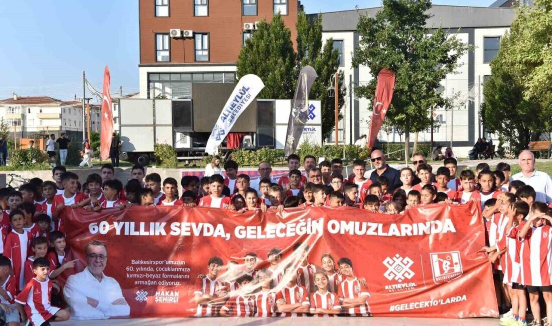 Balıkesirspor ve Milli Eğitim Müdürlüğü iş birliğiyle, “Şanla şerefle 60.