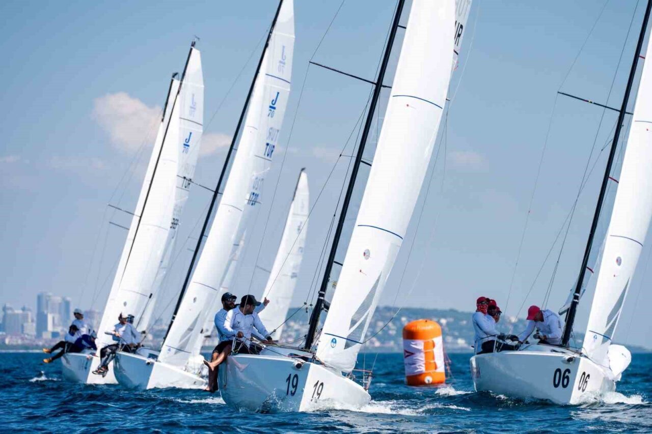 14. TAYK-Eker Olympos Regatta’da ilk günün kazananı "Team Nautique Yachting" oldu 13 Bülten Medya -