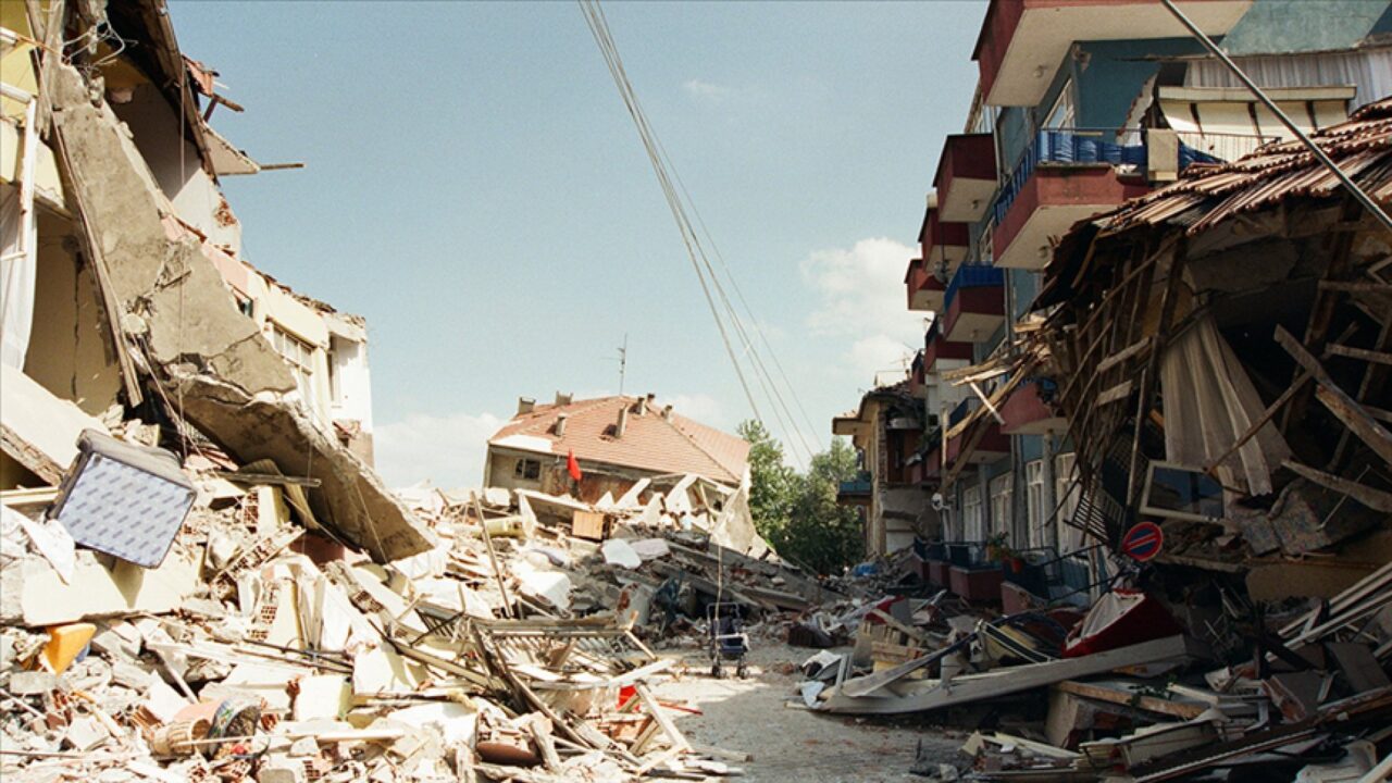 Ne söz verdiniz, neler yaptınız? 4 Bülten Medya -