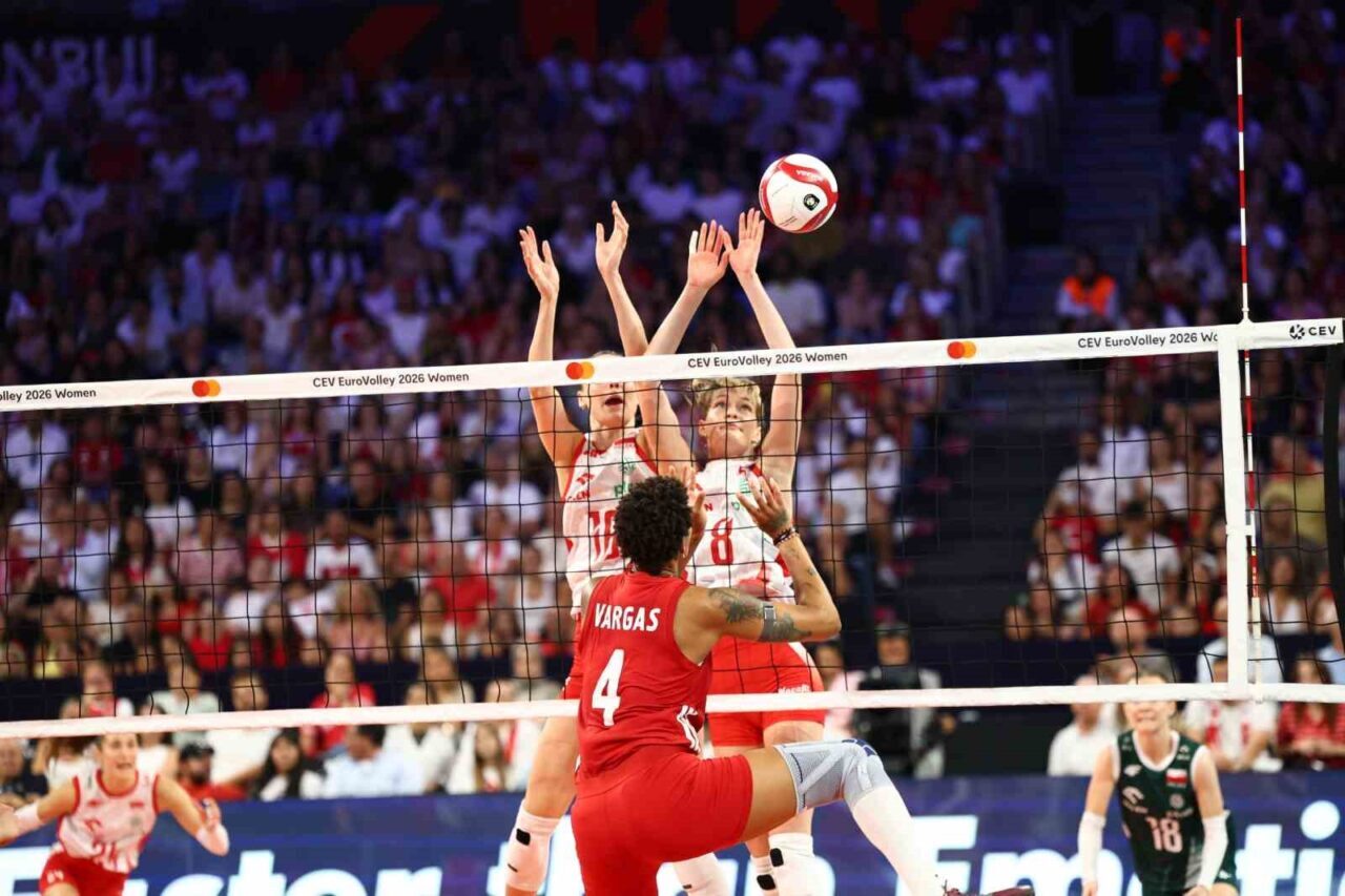 2026 CEV Avrupa Voleybol Şampiyonası: Türkiye: 2 - Polonya: 3 116 Bülten Medya -
