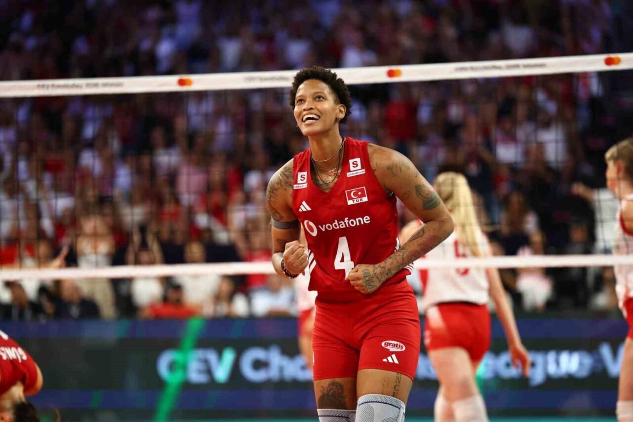 2026 CEV Avrupa Voleybol Şampiyonası: Türkiye: 2 - Polonya: 3 112 Bülten Medya -