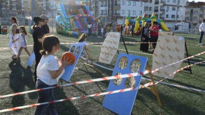 Darıca’da yaz tatilini sporla değerlendiren 3 bin 300 çocuk, 12