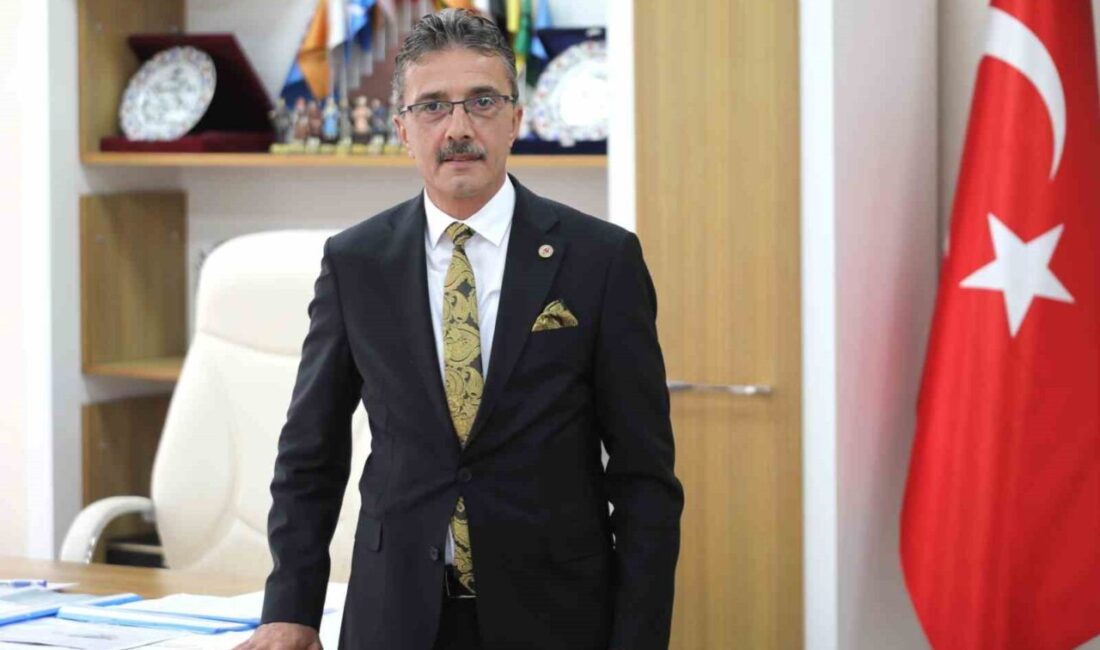 30 Ağustos coşkusu Erenler’de 3 gün sürecek Sakarya’nın Erenler ilçesinde, 30 Ağustos Zafer Bayramı’nın 104. yıl dönümü