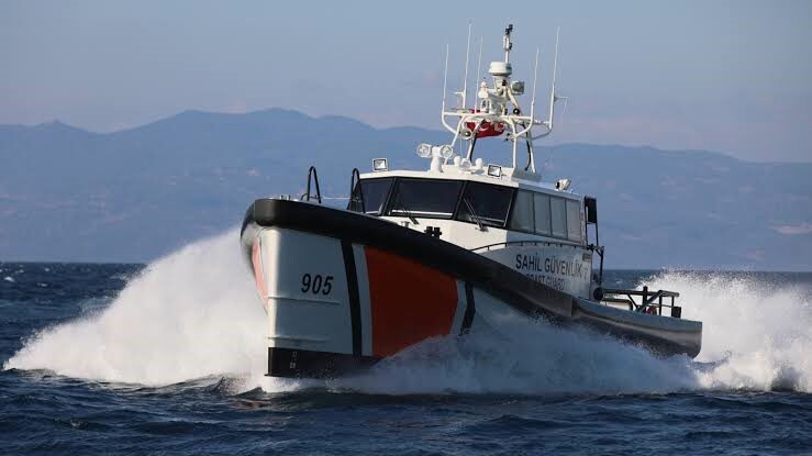 30 Ağustos’ta TCSG-905 Sahil Güvenlik botu Ayvalık’ta ziyarete açılacak Balıkesir’in Ayvalık ilçesinde; Ağustos Zafer Bayramı etkinlikleri kapsamında, Sahil Güvenlik