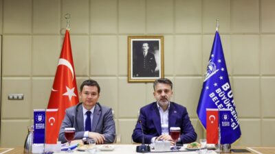 Bursa’nın Osmangazi ilçesindeki Altıparmak-Çarşamba bölgesinde kentsel dönüşüm süreci hızlandırılıyor. Bölgede