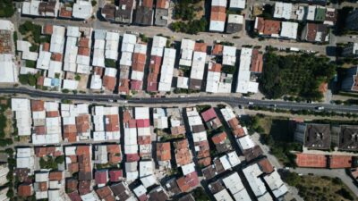 Bursa Büyükşehir Belediyesi, Nilüfer Üçevler Mahallesi’ndeki Dumlupınar Caddesi’nde yol yenileme